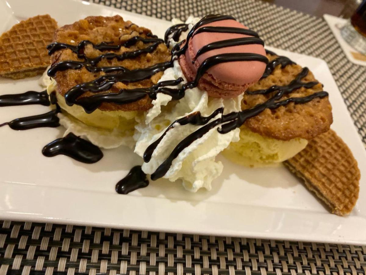 Hotel Restaurant Zum Hollaender Hof バート・アロルゼン エクステリア 写真