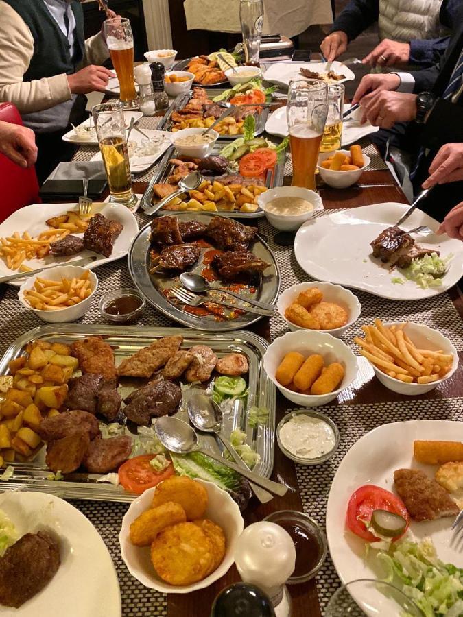 Hotel Restaurant Zum Hollaender Hof バート・アロルゼン エクステリア 写真