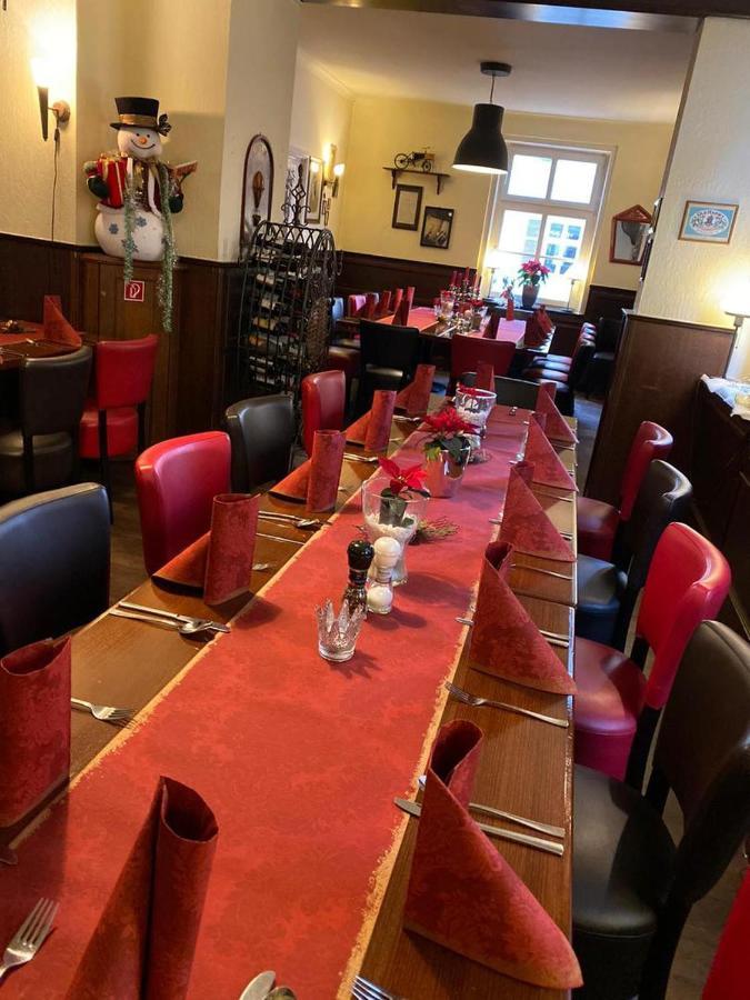 Hotel Restaurant Zum Hollaender Hof バート・アロルゼン エクステリア 写真